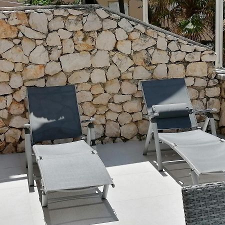 Apartment Nano-Maris โนวาลยา ภายนอก รูปภาพ