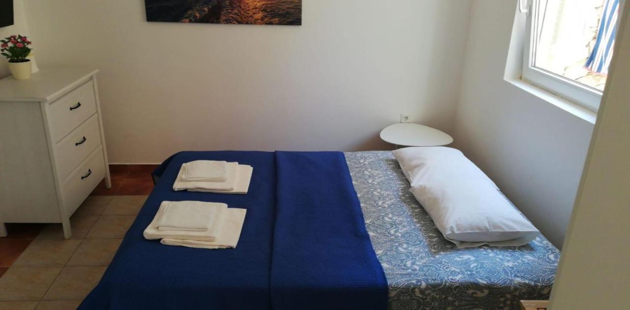 Apartment Nano-Maris โนวาลยา ภายนอก รูปภาพ